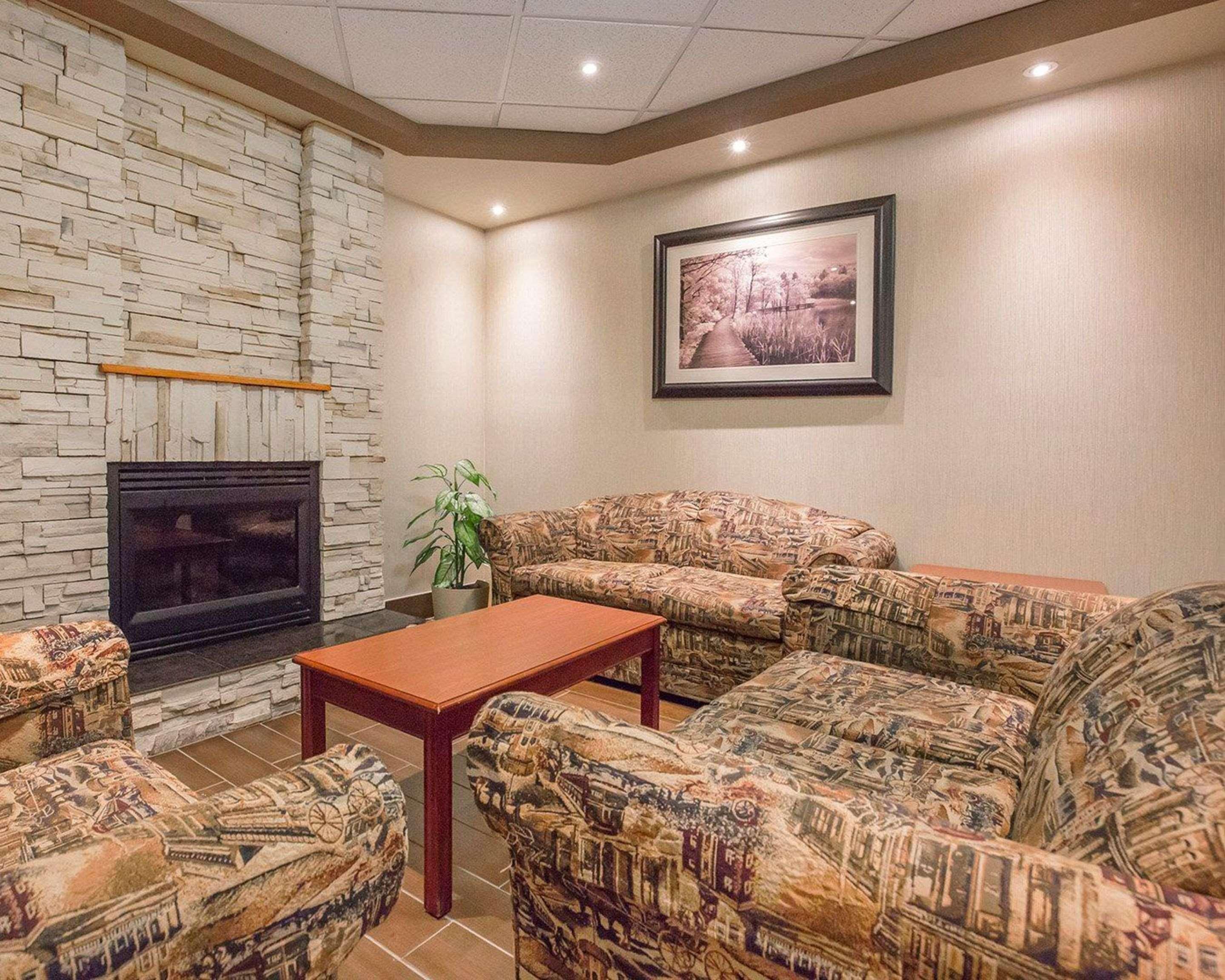 Hotel Comfort & 3*