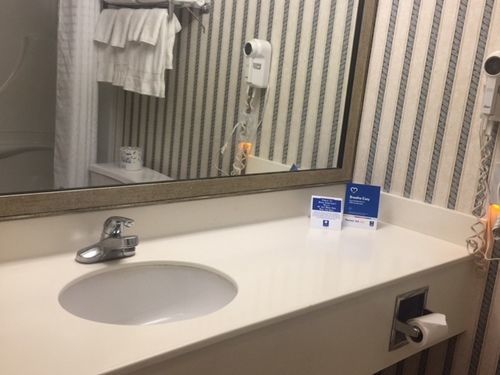 Comfort & Hotel Calgary